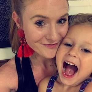 Meet your Posher, Liz